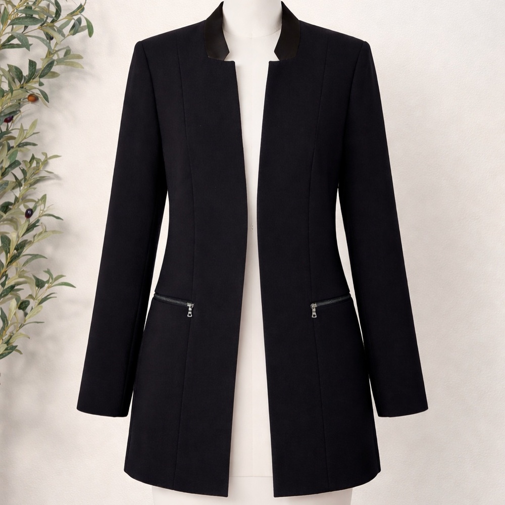 T Tahari Black Blazer in Black with Satin Contrast Trim Collar Size Small